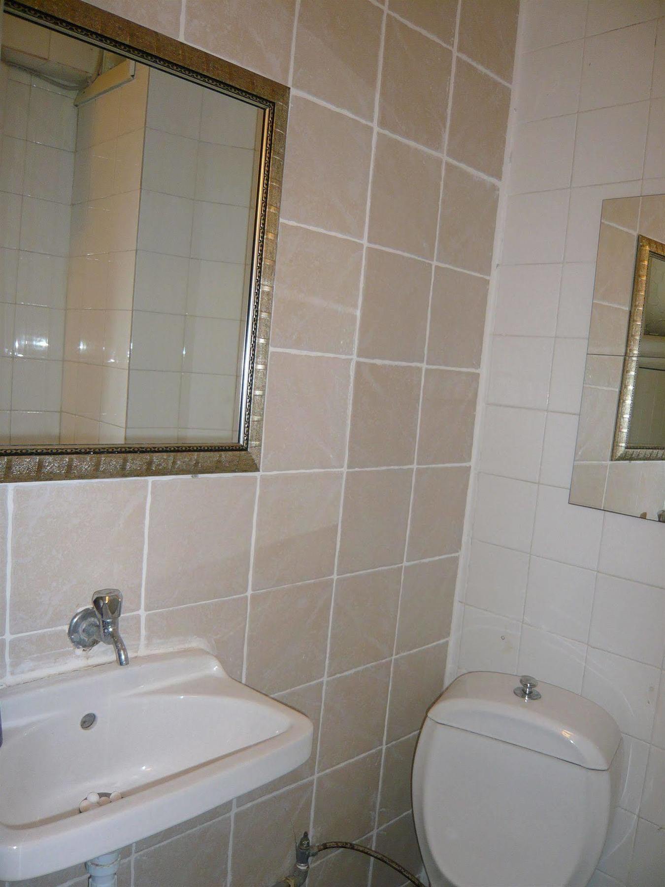 Konukevi Anzac Golden Bed Kuşadası