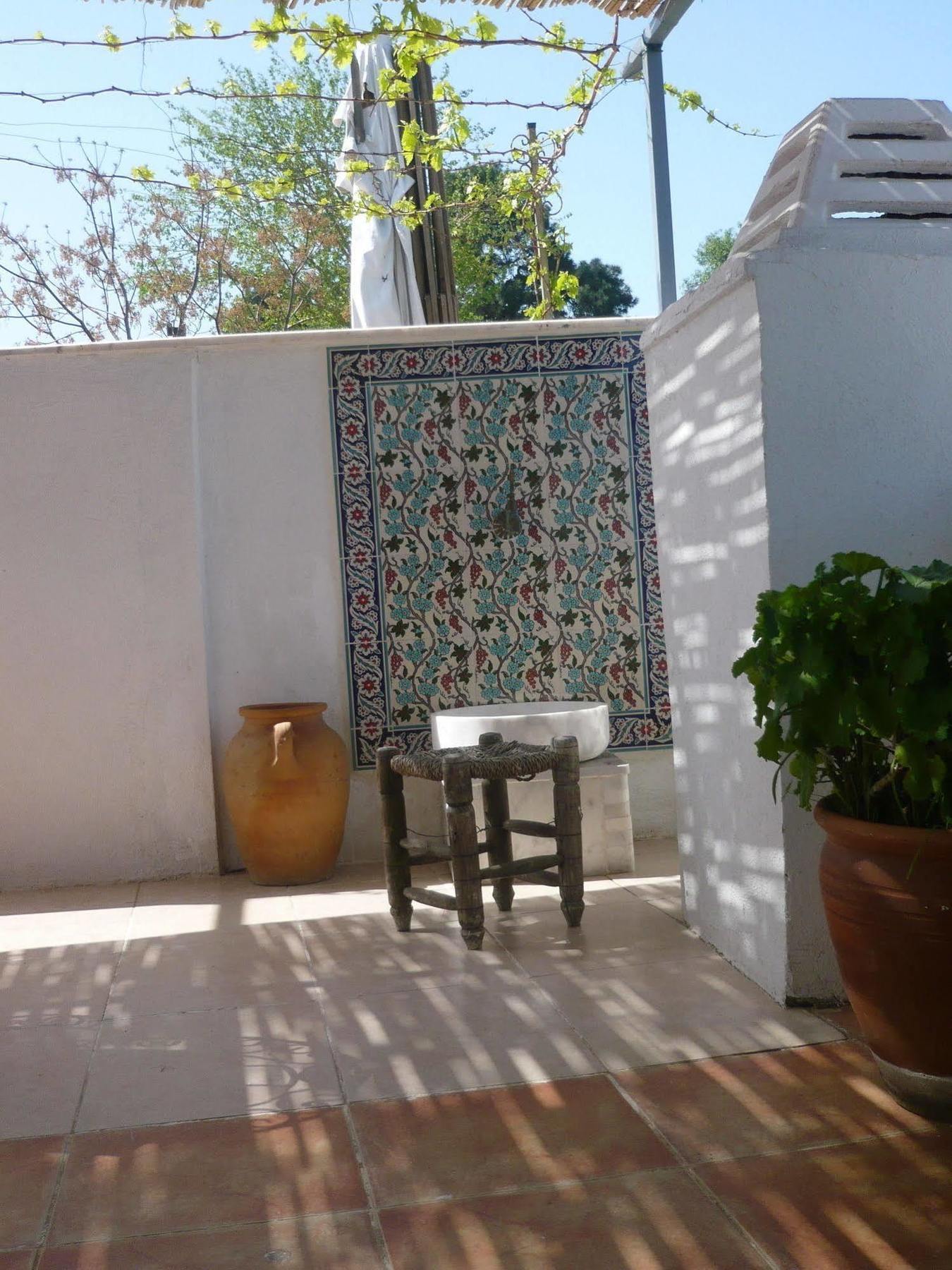 Konukevi Anzac Golden Bed Kuşadası